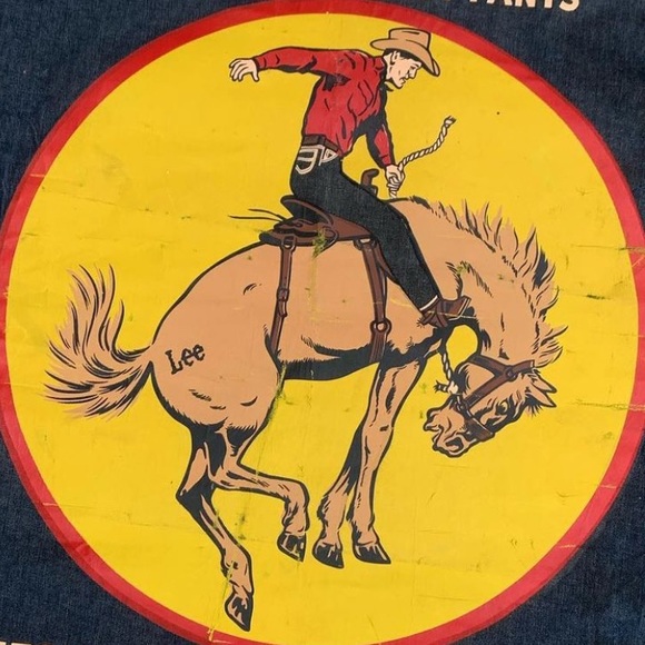 Meet your Posher, Tyler - Picture 1 of 1